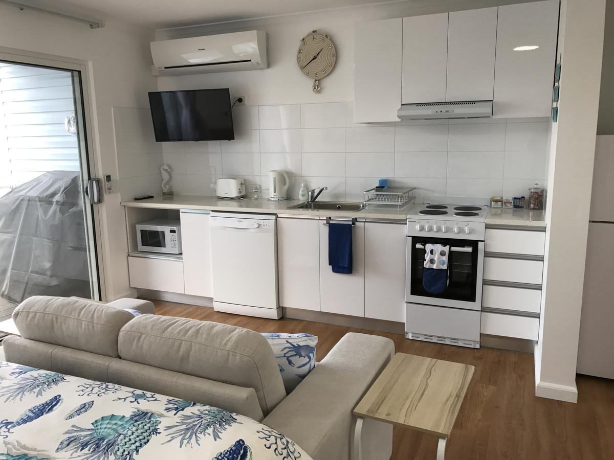 Marina View Chalets Манджера Экстерьер фото